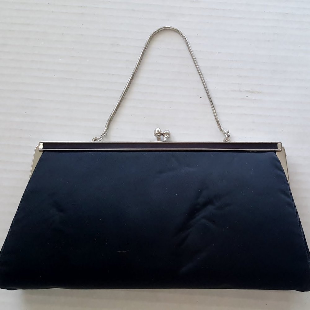 Vintage Ande Black Snap Clutch Handbag Purse Silver Hidden Snake Chain Strap